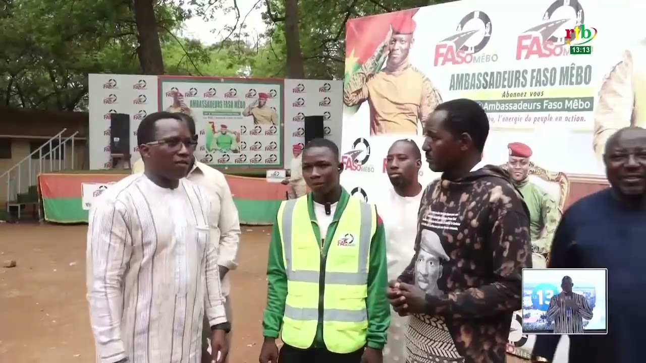 L’association Afrique Gourmantché Ba remet 10 tonnes de ciment à Faso Mêbo