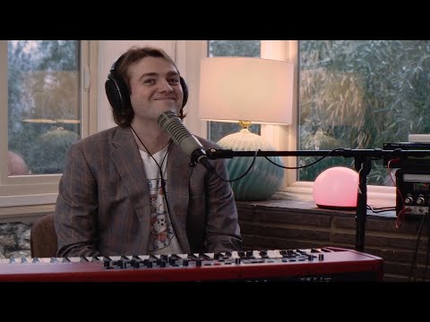 Dayglow - Close To You (Live From My Living Room)