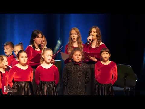 XXIX Koncert z okazji Dnia Matki  w wykonaniu uczniów Szkoły Muzycznej "Pro Musica" w Krośnie.