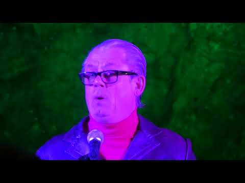 John Shuttleworth 'Mingling With Mourners' HD @ Castleton, Devil's Arse, 22.09.2022
