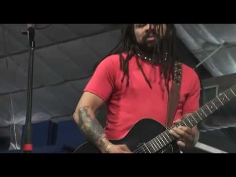 Eli Jebidiah's Guitarmageddon - High Sierra 2010: Eric McFadden solo