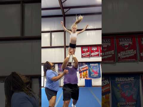 THANKFUL for my coach🙌🏼 #fail #fails #cheerleading #stunting #stunt