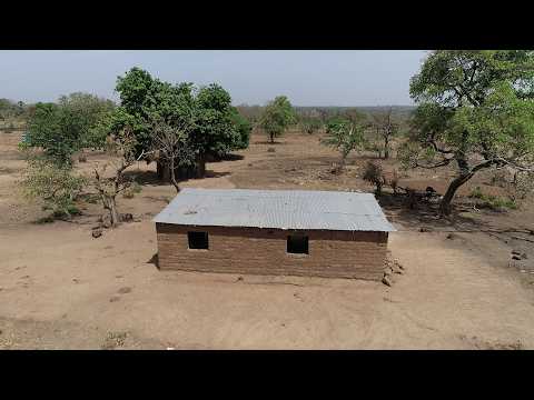 Siiru pooling resources to build their own classrooms after failed promises | Crumbling Start