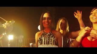 Le Vas Diciendo Lyrics  Translation