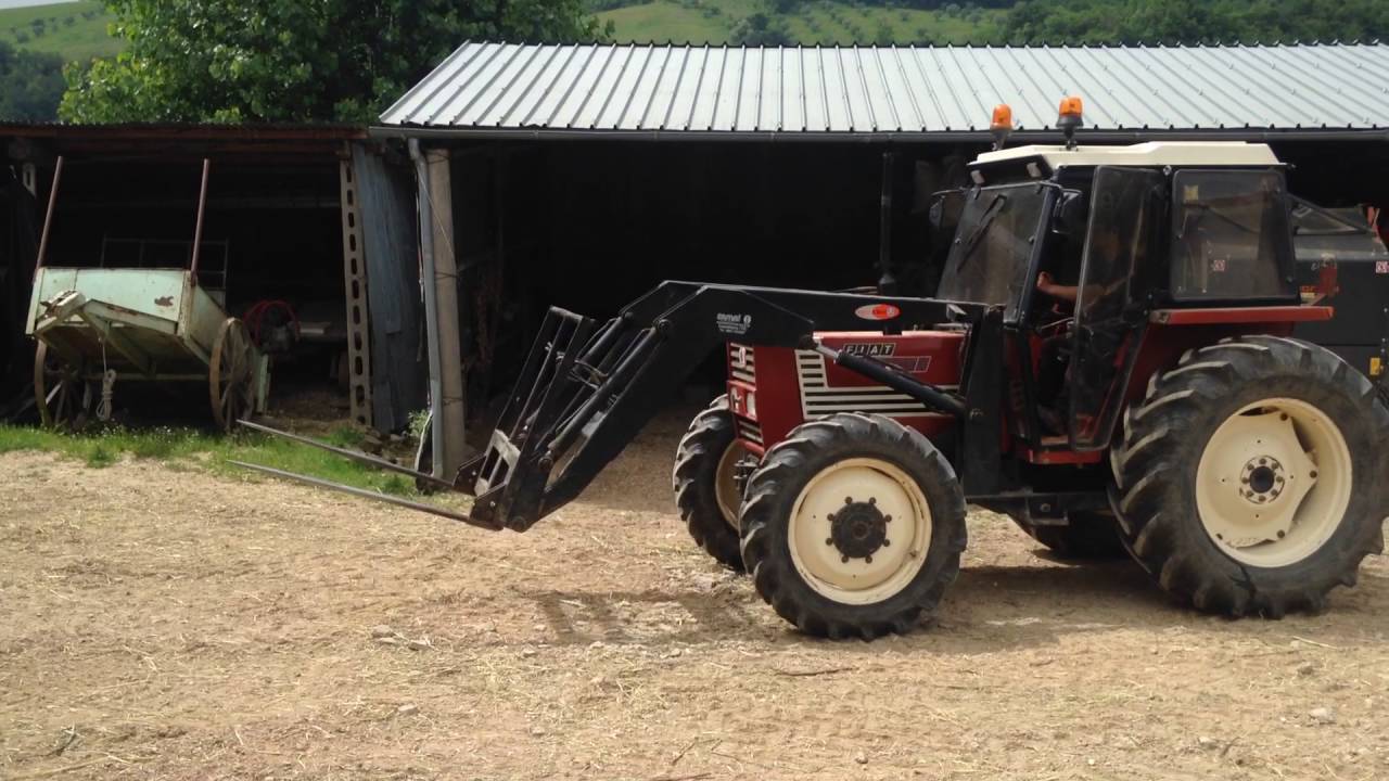 Watch Now Fiat 780 DTH con caricatore frontale Fiat 780 DTH con caricatore frontale