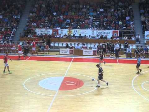 Octavio 23 - Cangas 28 Gol de Cerillo