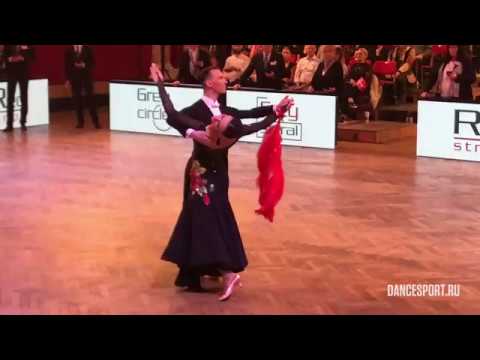 Andrey Motyl - Ekaterina Kim, RUS, 1/2 English Waltz