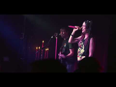 Nadia Vaeh - "Let Go" (Live @ TheVinyl of Center Stage Atlanta)