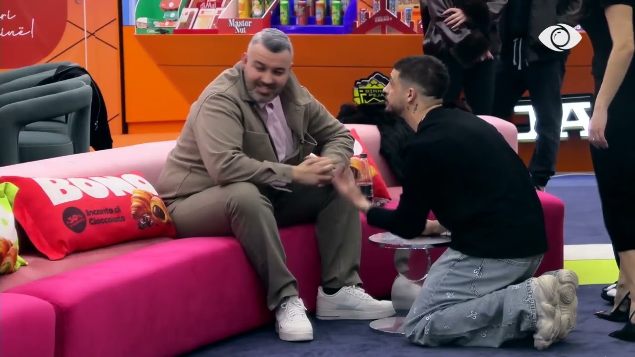 Po flet për një fëmijë që ka ndërruar jetë…/ Gimbo-Rogertit: O qen, o laper e shikon sa i ligë je