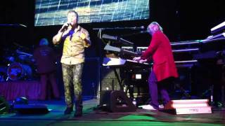 Yes -  Fly from Here Pt. 3 - Madman At The Screens (live in De Vereeniging / Nijmegen 21-11-2011)