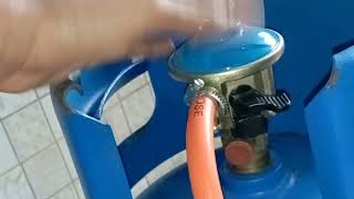 How to fix and remove gas regulator from a gas cylinder