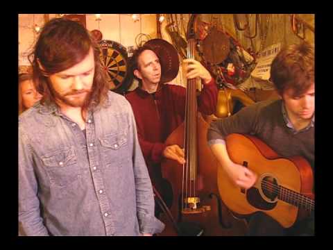 Roddy Woomble - Roll Along - Songs From The Shed Sesssion