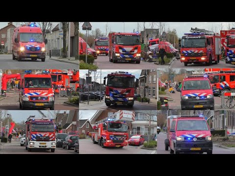 Verschillende brandweer voertuigen met spoed bij de Opendag in Stolwijk