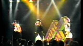 BANANARAMA &quot;Venus&quot;