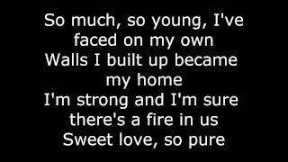 Christina Aguilera - Bound to you (lyrics)
