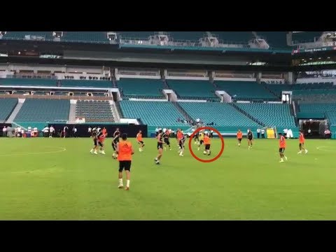 ¡Que golazo! Isco y su rosquita directa a la escuadra en el entrenamiento | REAL MADRID | 2018