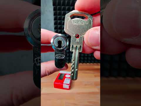 BKS Janus - lockpicking German