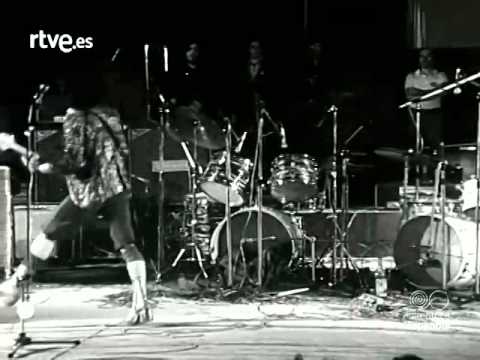 EL FESTIVAL DE LA COCHAMBRE (1975)