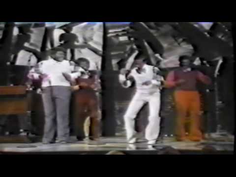 THE DEL VIKINGS "Come Go With Me" - Live - 1973