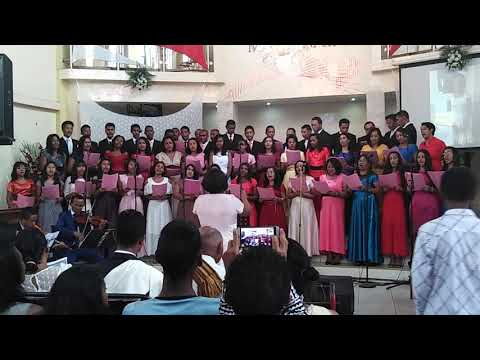 Ho Anao Tomponay-Chorale Adventiste Mandrosoa (CAM)