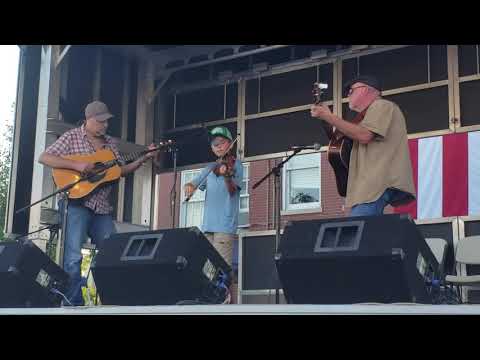 Noah Goebel Twinlakes National Fiddle Championship fiddle off
