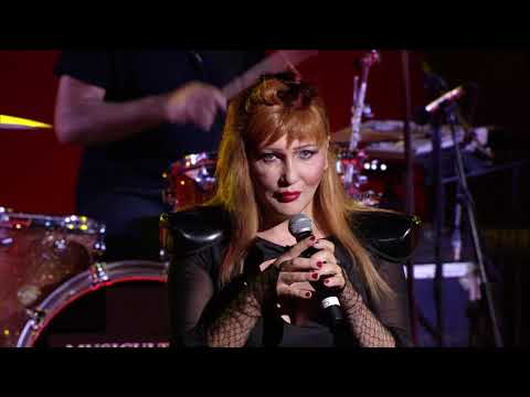 H.E.R. canta "Il mondo non cambia mai" alla prima serata finale di Musicultura 2020