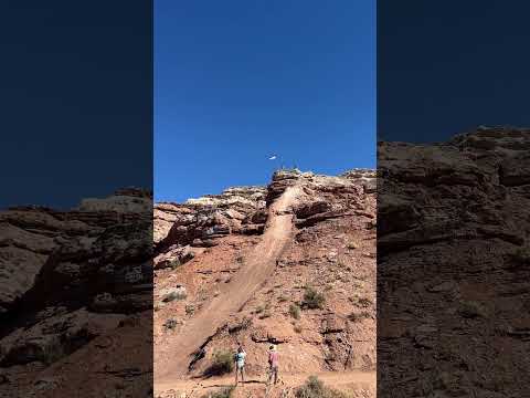 Huge Crash at Red Bull Rampage! The World's Best Mountain Bikers Send It in Utah (he is ok)