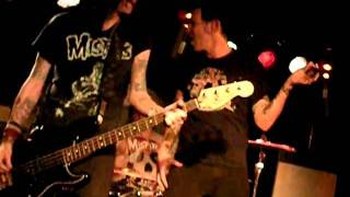 Traci's LA GUNS w/ Jizzy Pearl