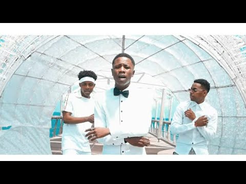 V19 gvng  ft Staco [ señorita ] clip officiel