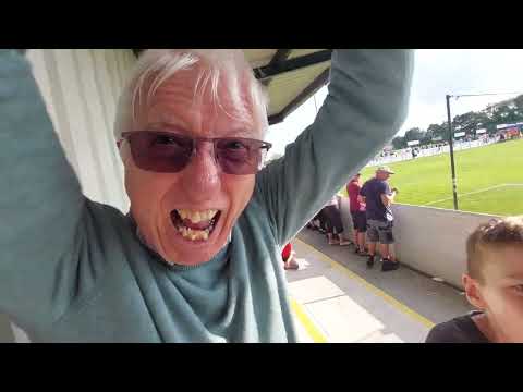 Charnock Richard 2-2 Runcorn Linnets (Jordan Darr goal)