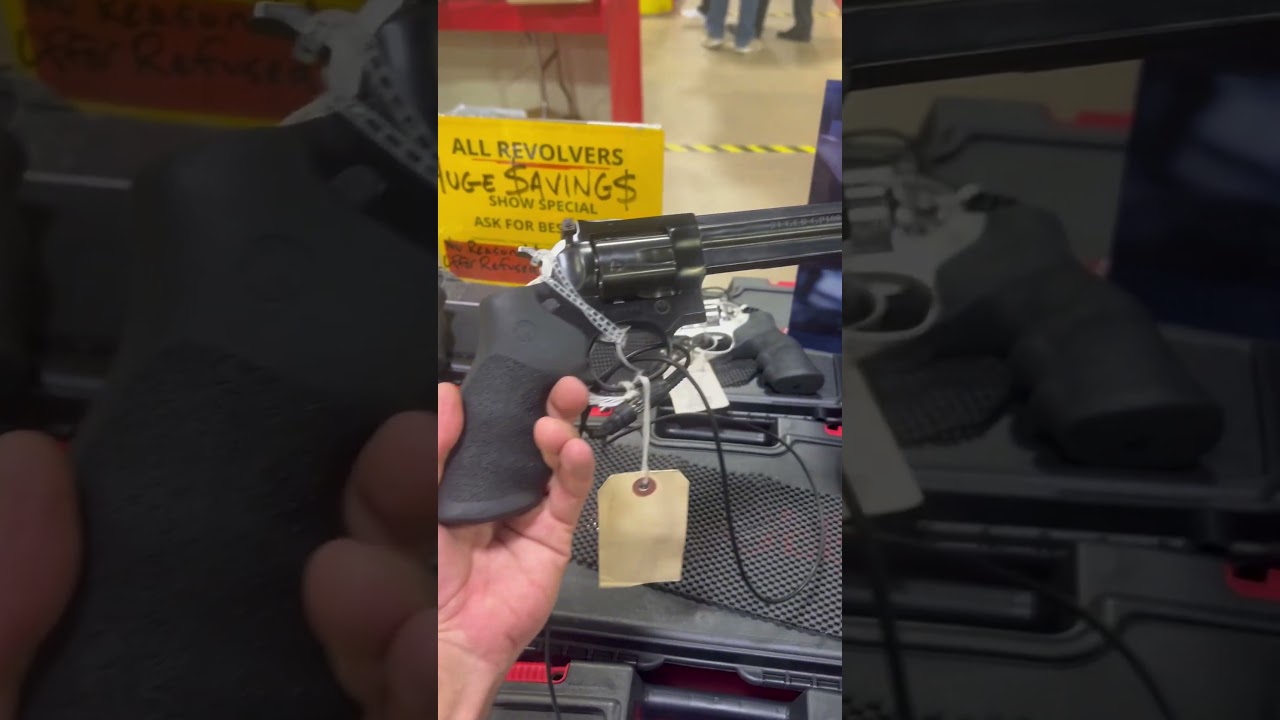 Scary Revolver at Orlando Florida gun show #gun #pewpew #military #shoot #trending