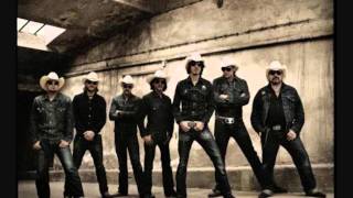 The BossHoss ~ Gay Bar (Low Voltage Version)