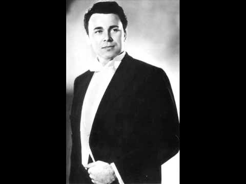 Gianfranco Cecchele-"Meco all'altar di Venere...Me protegge, me difende", Norma, V. Bellini