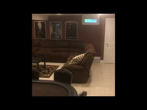 Sarah MacBurnie Group tours 3 Amerena Circle Danvers MA