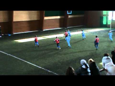 4.TJ PRAGA PRAHA - Slavoj Vyšehrad  5:2  (halový turnaj Milovice,4.2.2012)