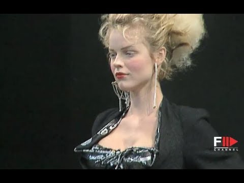 VIVIENNE WESTWOOD Fall Winter 1997 1998 Paris - Fashion Channel