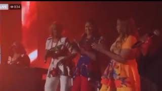 The Clark Sisters ft Kierra - My Redeemer Liveth