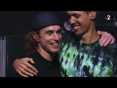 Ben Mazué - Quand je marche (live à la Salle Pleyel)