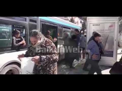 Pensionistë e të rinj në rrugët e lokalet e Beratit si normalisht, dinë gjë për koronavirusin?