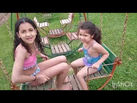 passeio no parquinho do clube Plêiades vivi   se machucou 😭