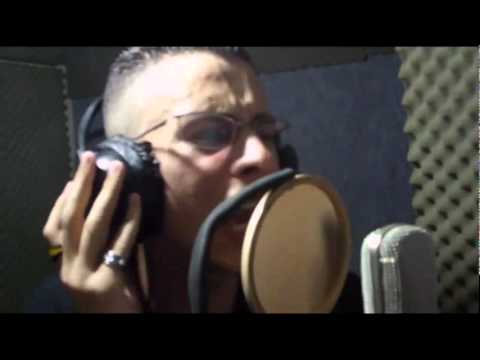 (CLIPE OFICIAL) MC KIKO ZL PART MC DEDE   VOU SER FELIZ (LAN 2011) DJ WILTON E DJ PRO MP5 (HD).mp4