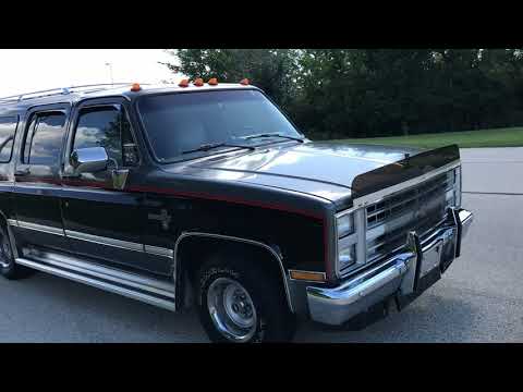 1987 Chevrolet Suburban Silverado in Big Bend, Wisconsin - Video 1