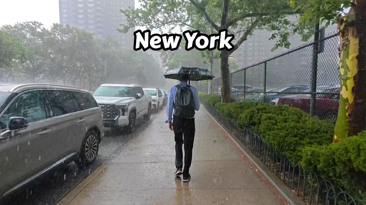 Testing The Insta360 Luna Ultra Walking In The Rain In Nyc