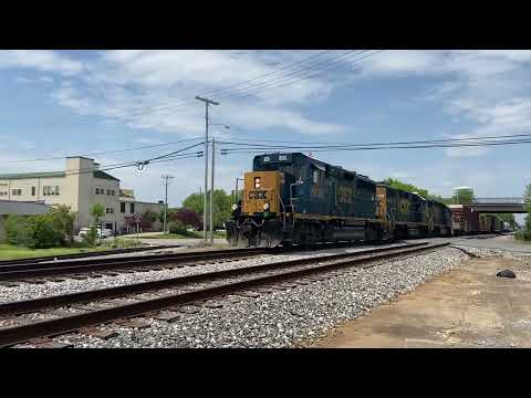 CSX Local with caboose