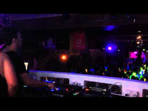 Agents Of Time djset @ La Grotta - Gozo 16 08 14 pt3