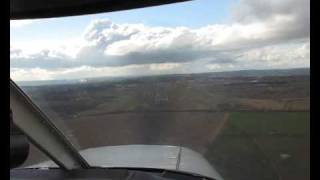 preview picture of video 'PA28 Piper Warrior Landing at Newcastle International (EGNT)'