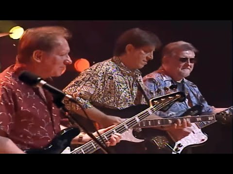 The Ventures - Kyoto Doll (Medley)　ベンチャーズ　京都の恋 【720P】