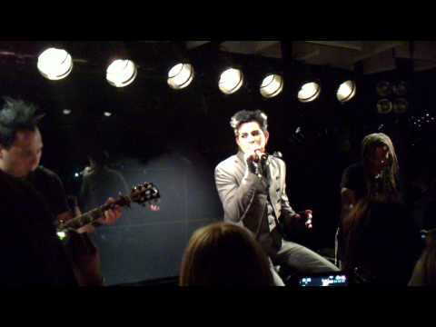 ADAM LAMBERT - BROKEN OPEN (LIVE @BERNS, STOCKHOLM 31MARS2010)