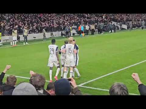 TOTTENHAM CELEBRATE! WILSON ODOBERT SCORES FOR SPURS! Tottenham v AZ Alkmaar: Europa League