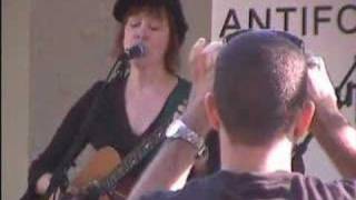 Suzanne Vega - New York is a Woman